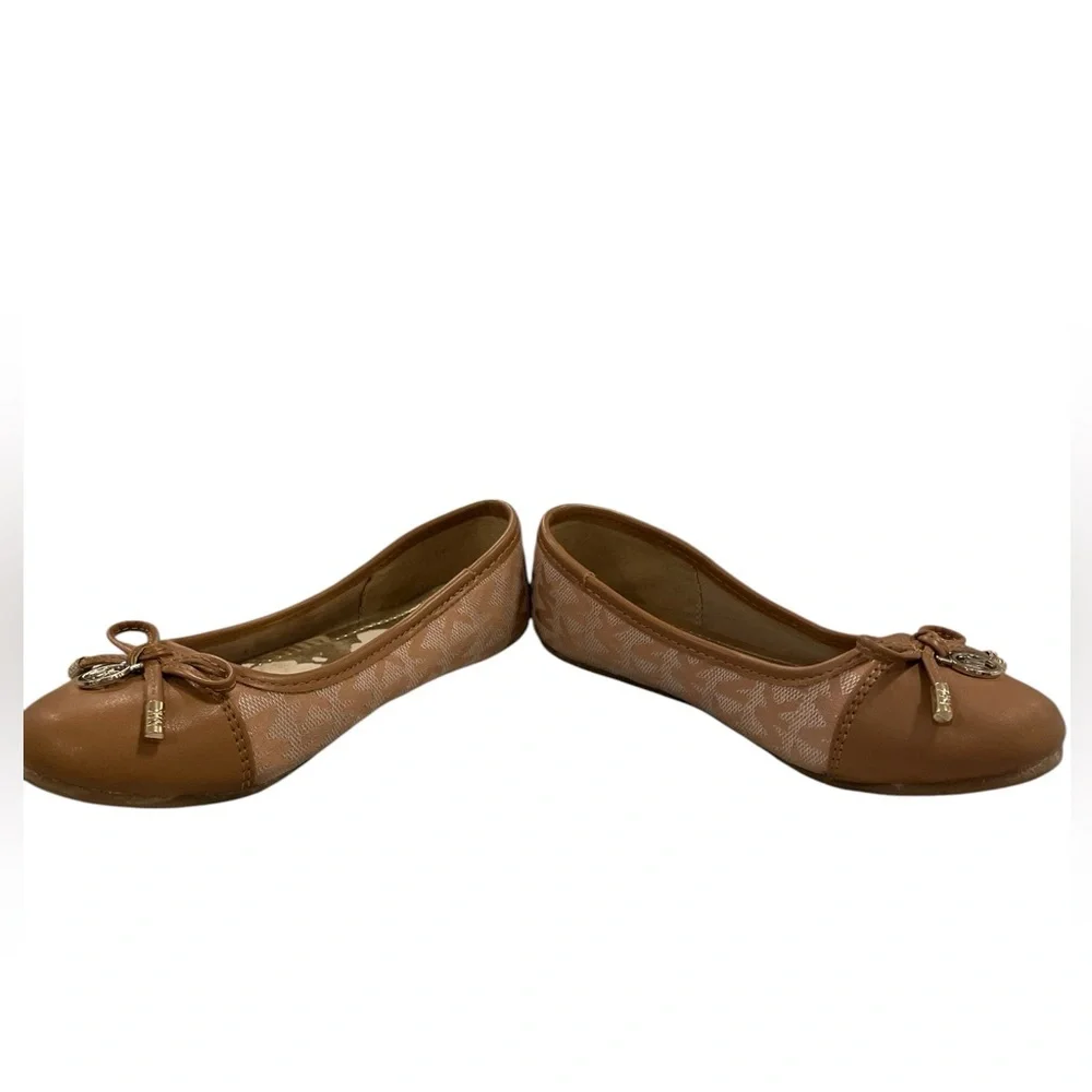 Michael Kors Girls Ballerina Flats Size 12 Tan